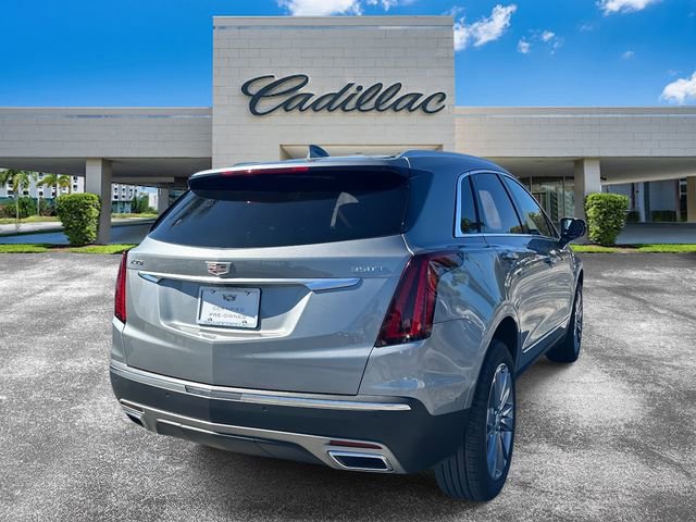Certified 2025 Cadillac XT5 Premium Luxury w/ Technology Package image 3