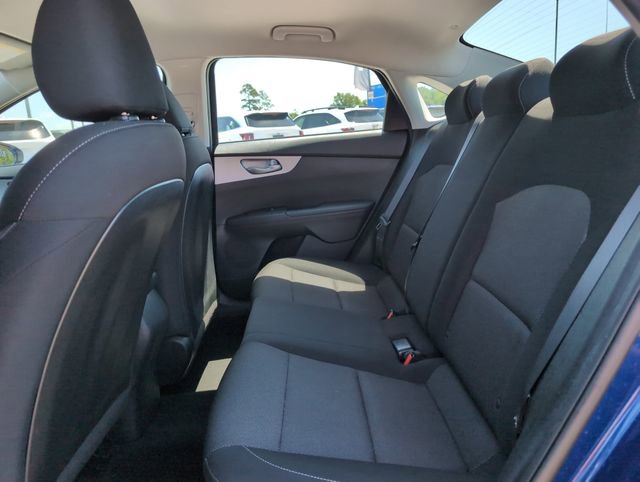 Used 2023 Kia Forte LXS w/ LXS Technology Package image 29
