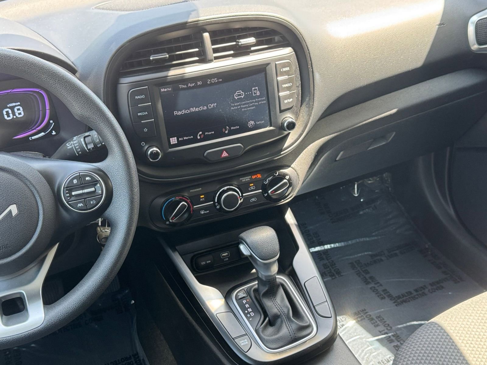 Used 2025 Kia Soul LX w/ LX Technology Package FWD image 20