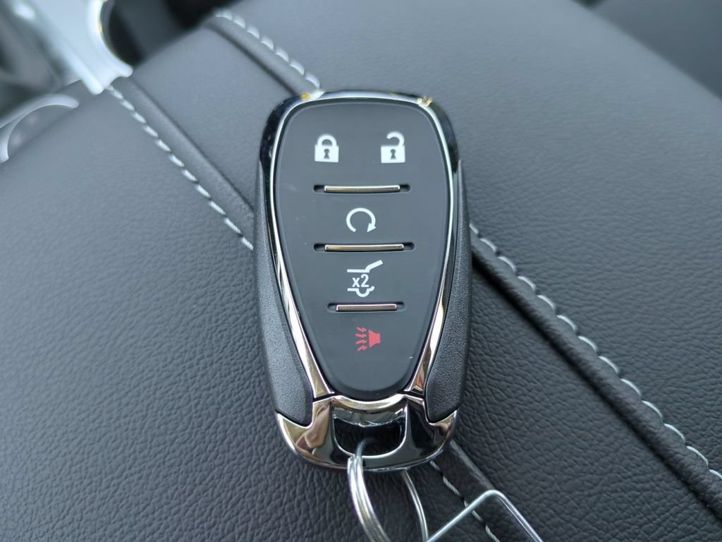 New 2026 Chevrolet Blazer LT w/ Convenience Package FWD image 29