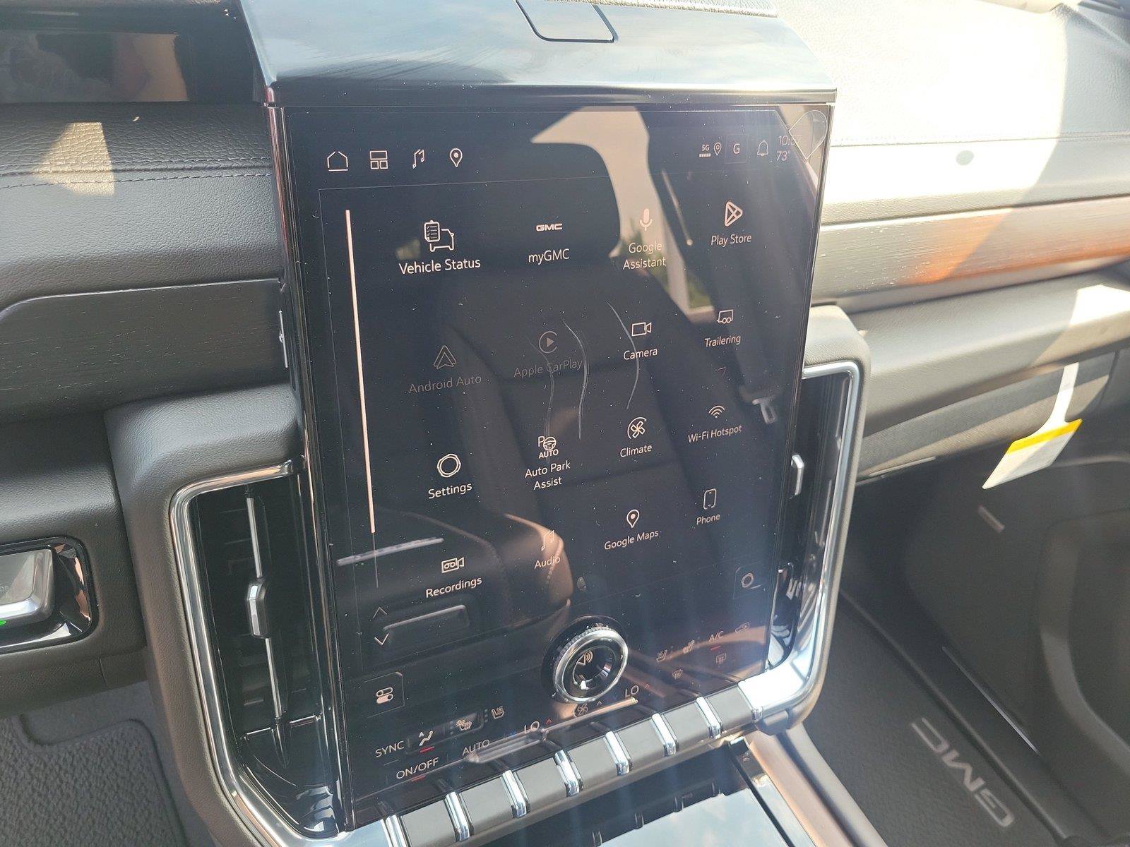 New 2026 GMC Yukon Denali w/ Advanced Technology Package AWD/4WD image 26