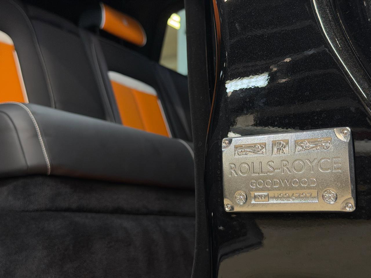 Used 2025 Rolls-Royce Cullinan image 29