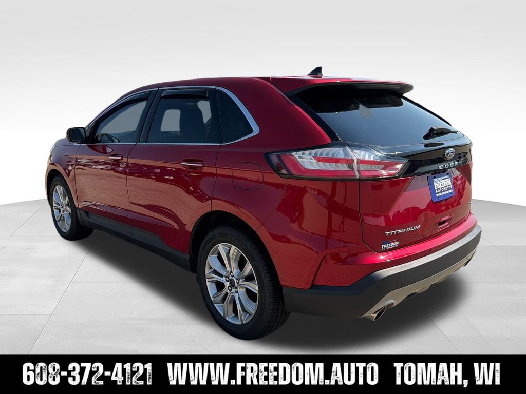 Used 2022 Ford Edge Titanium AWD/4WD image 5