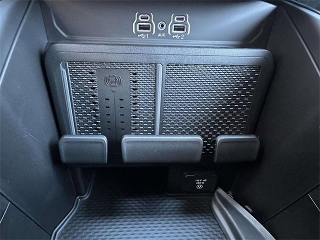 New 2026 RAM 1500 4x4 Crew Cab image 12