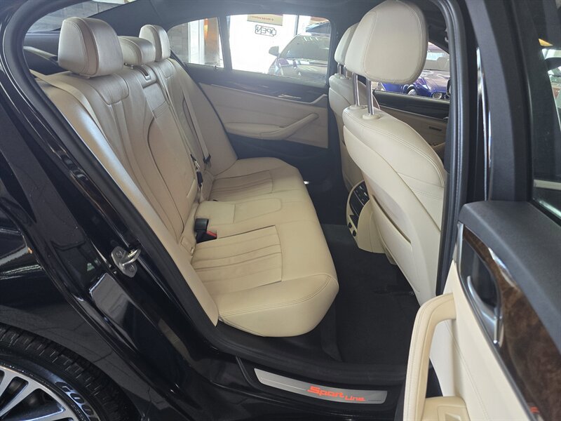 Used 2017 BMW 530i image 17