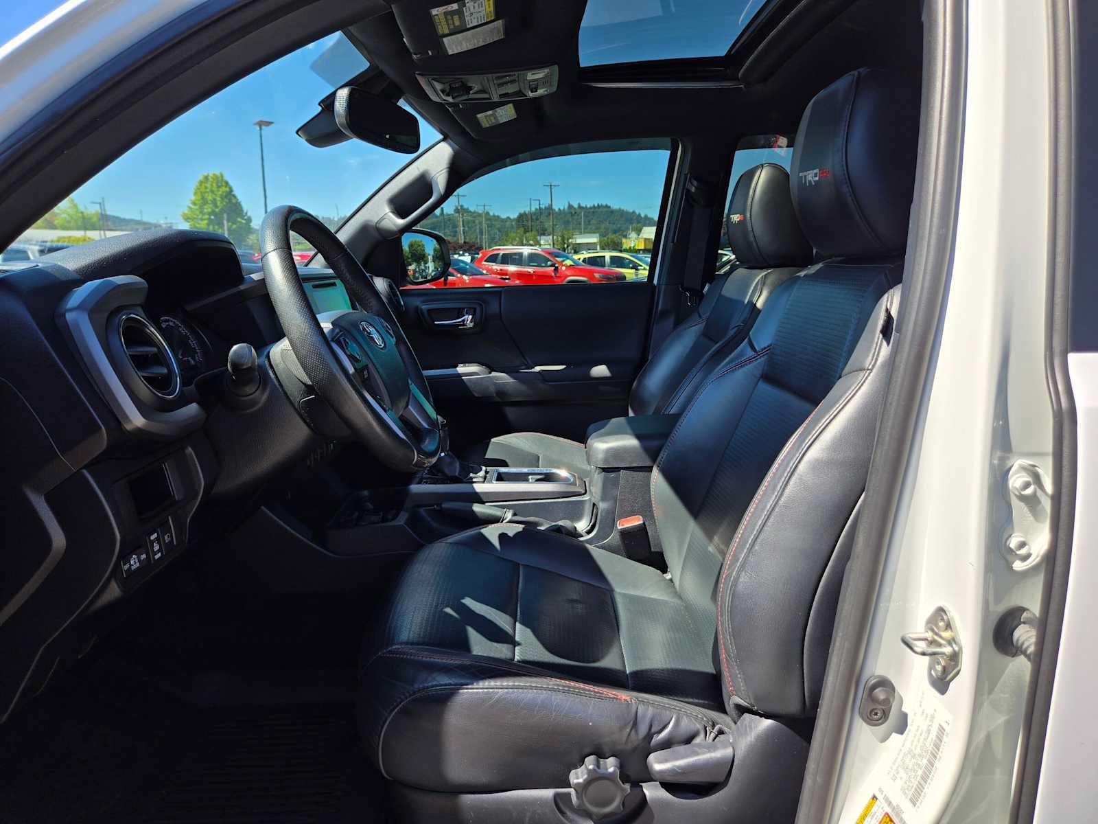 Used 2019 Toyota Tacoma TRD Pro AWD/4WD image 23