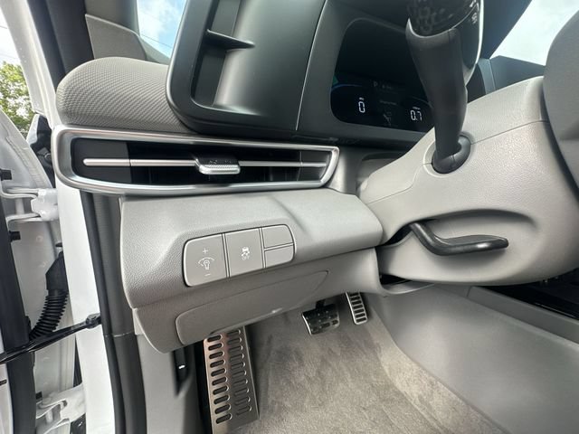 New 2026 Hyundai Elantra SEL Sport Premium FWD image 27
