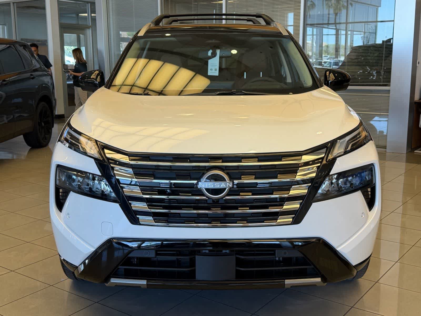 New 2026 Nissan Rogue Platinum AWD/4WD image 10