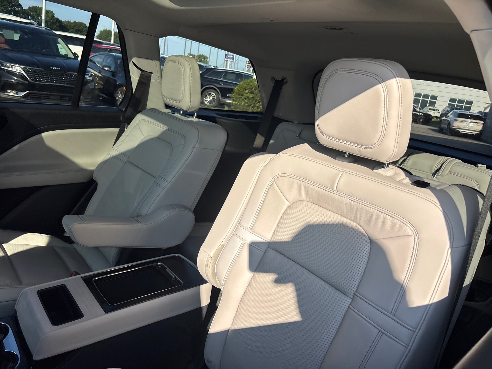 New 2026 Lincoln Aviator Reserve AWD/4WD image 26