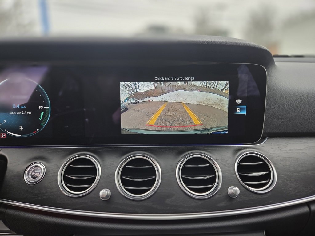 Used 2022 Mercedes-Benz E 350 4MATIC Sedan image 16