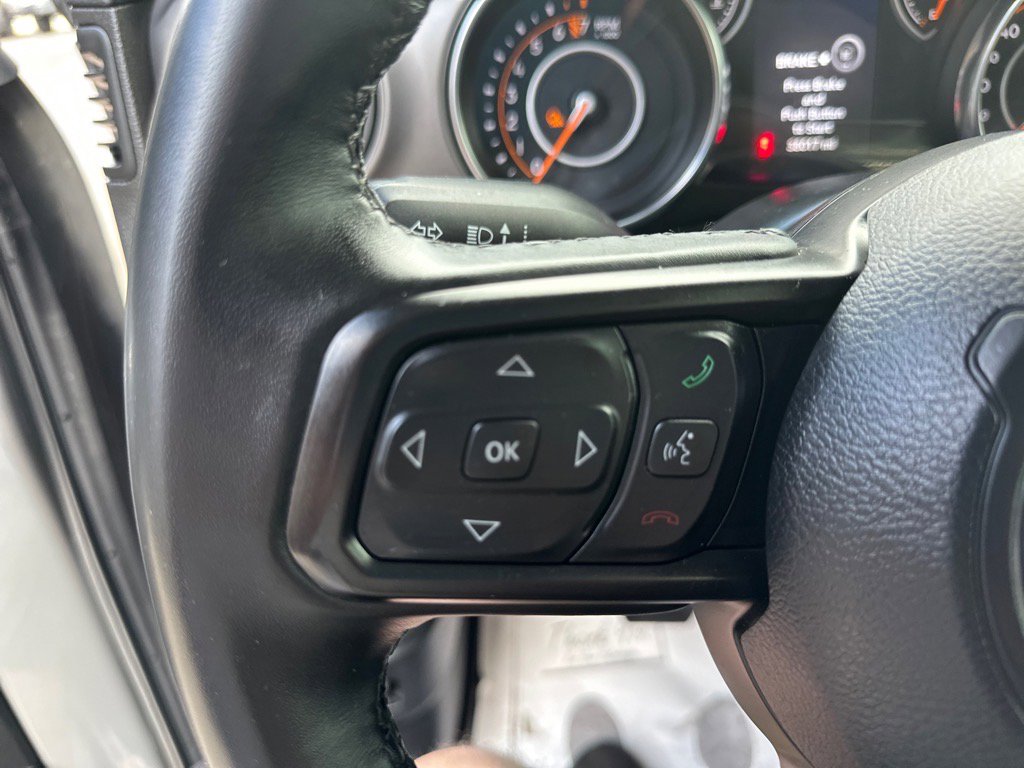 Used 2022 Jeep Gladiator Willys image 25