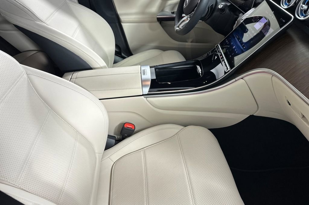 Certified 2025 Mercedes-Benz GLC 300 4MATIC image 21