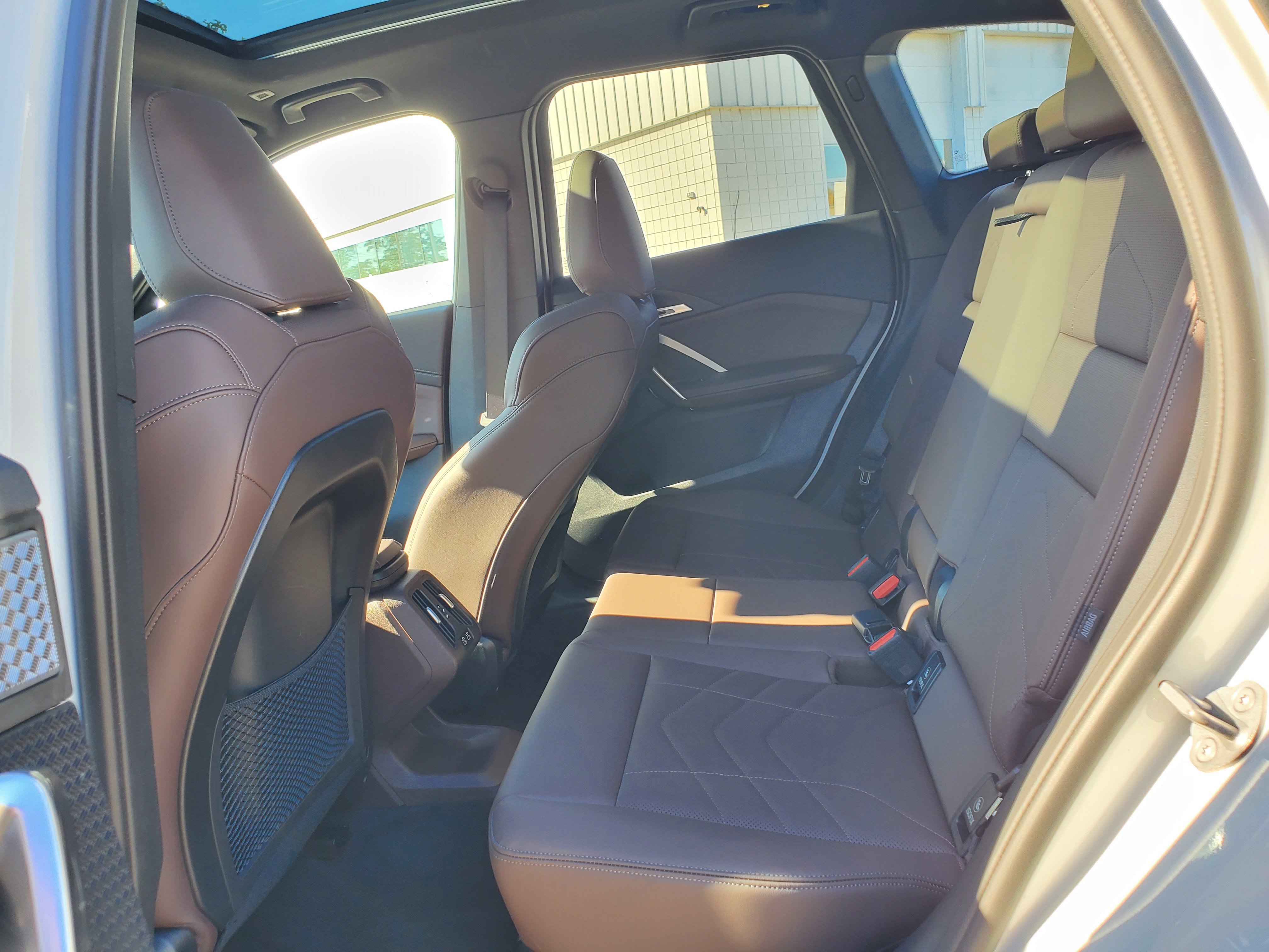 Certified 2023 BMW X1 xDrive28i w/ Premium Package AWD/4WD image 32