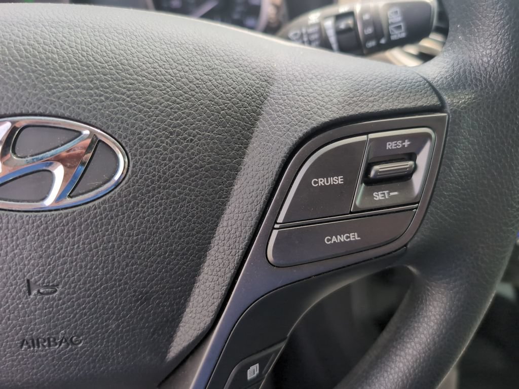 Used 2018 Hyundai Santa Fe Sport FWD image 15