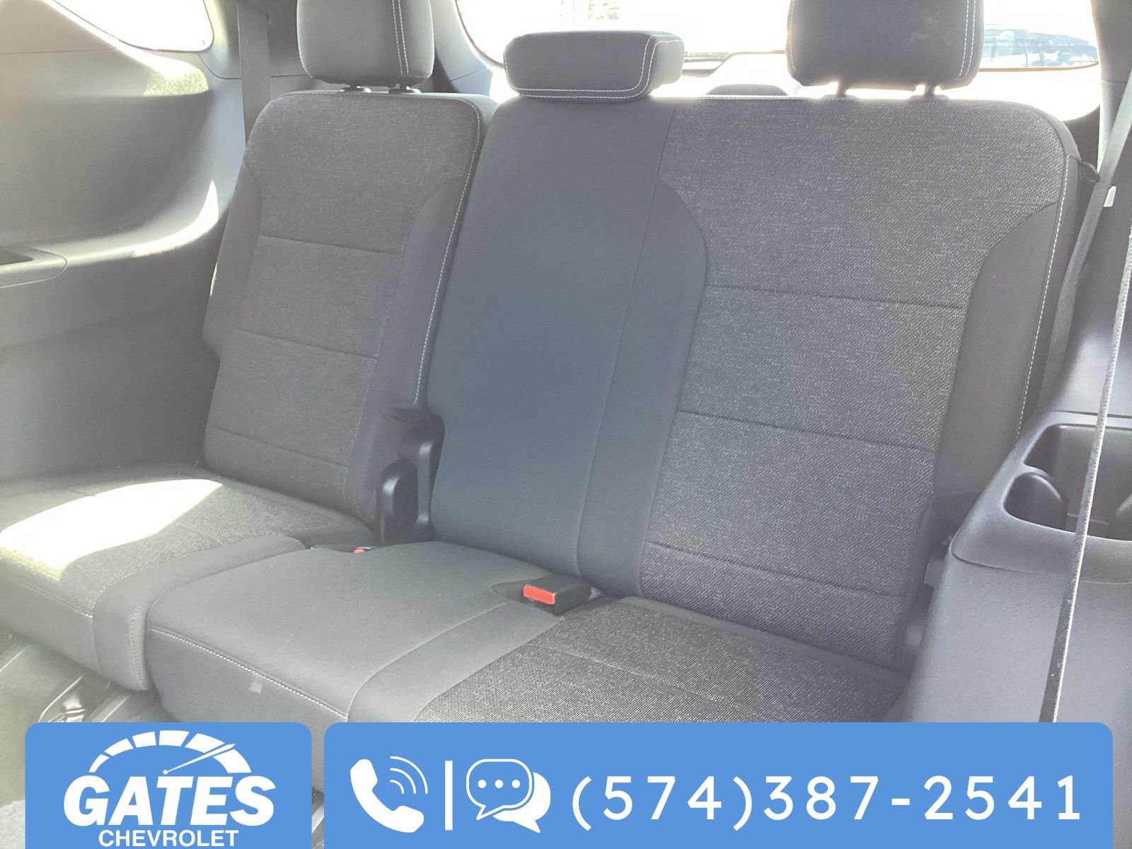 Used 2025 Chevrolet Traverse LT w/ Driver Confidence Package image 19