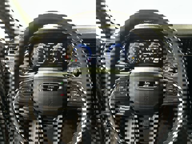 Used 2024 Jeep Grand Cherokee Laredo image 11