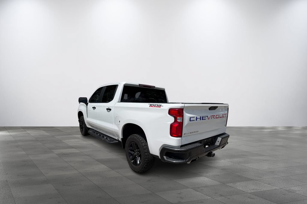 Used 2019 Chevrolet Silverado 1500 LT Trail Boss w/ Convenience Package AWD/4WD image 4