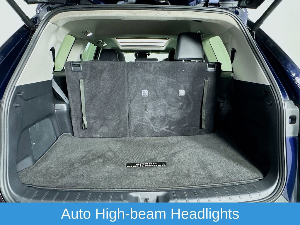 Used 2024 Toyota Grand Highlander Limited image 33