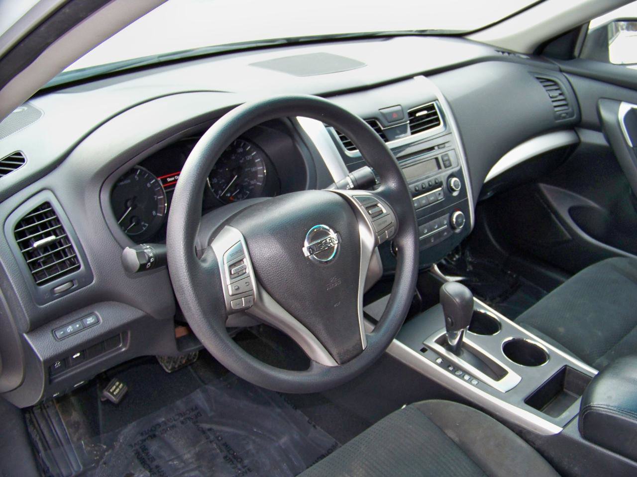 Used 2015 Nissan Altima 2.5 S w/ Power Driver Seat Package image 28