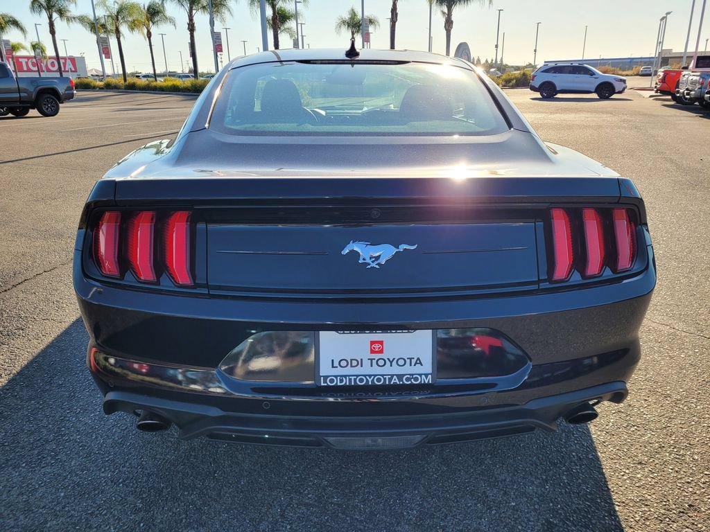 Used 2022 Ford Mustang Coupe w/ Equipment Group 101A RWD image 5