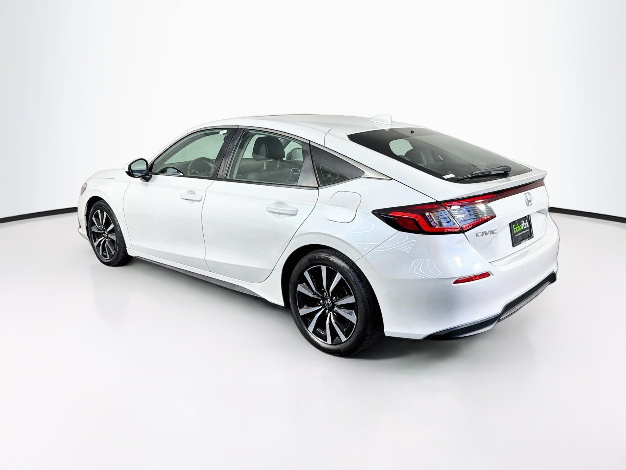 Used 2024 Honda Civic EX-L image 5