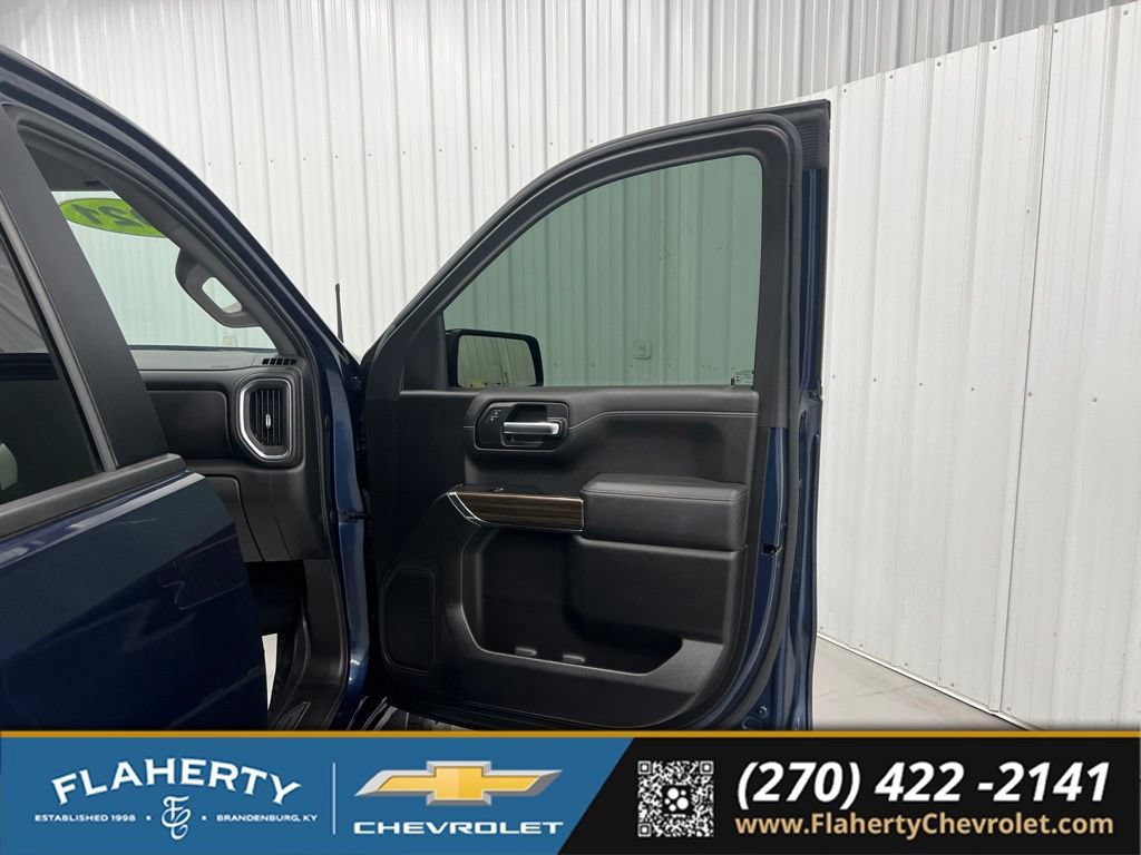Used 2021 Chevrolet Silverado 1500 LT Trail Boss w/ Bed Protection Package AWD/4WD image 13