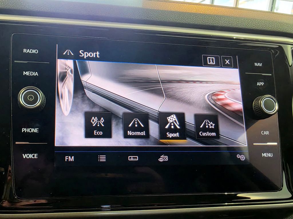Used 2021 Volkswagen Atlas SEL Premium AWD/4WD image 43