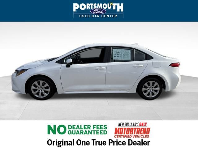 Used 2023 Toyota Corolla LE image 2