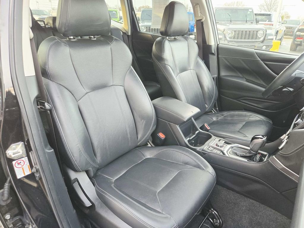 Used 2020 Subaru Forester Limited image 16