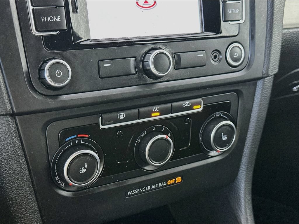 Used 2012 Volkswagen GTI Autobahn FWD image 19