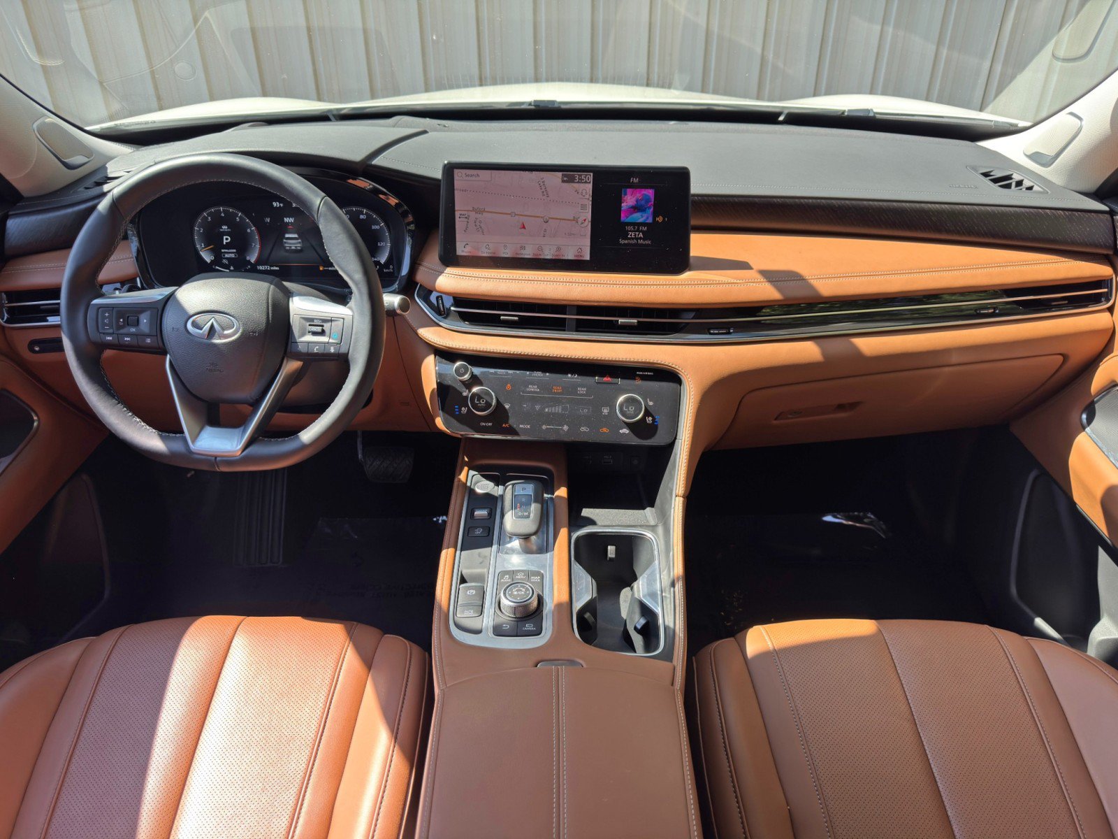 Used 2025 INFINITI QX60 Sensory w/ Vision Package AWD/4WD image 13