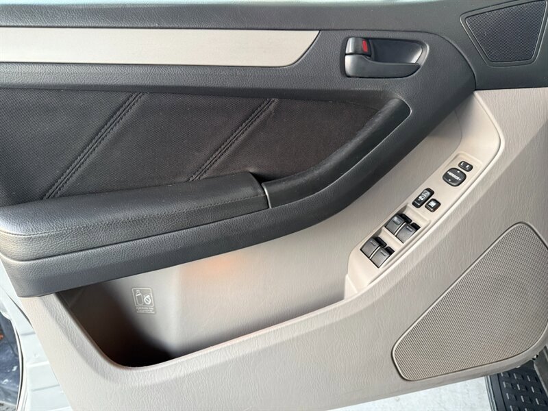 Used 2008 Toyota 4Runner SR5 image 23