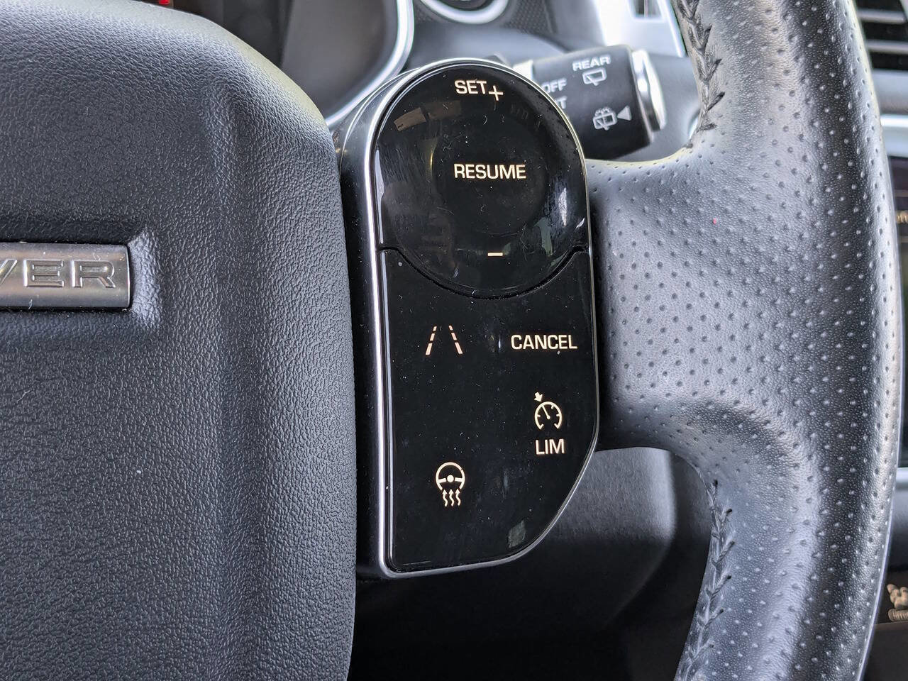 Used 2020 Land Rover Range Rover Sport HSE image 31
