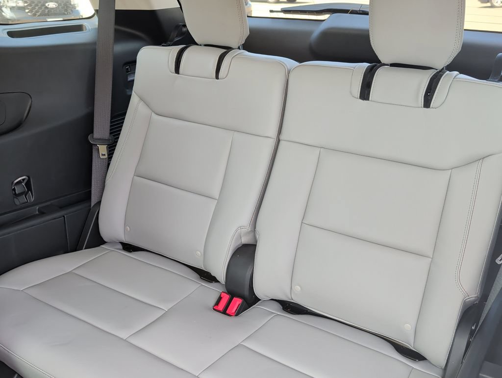 New 2026 Ford Explorer Active w/ Active Comfort Package AWD/4WD image 11