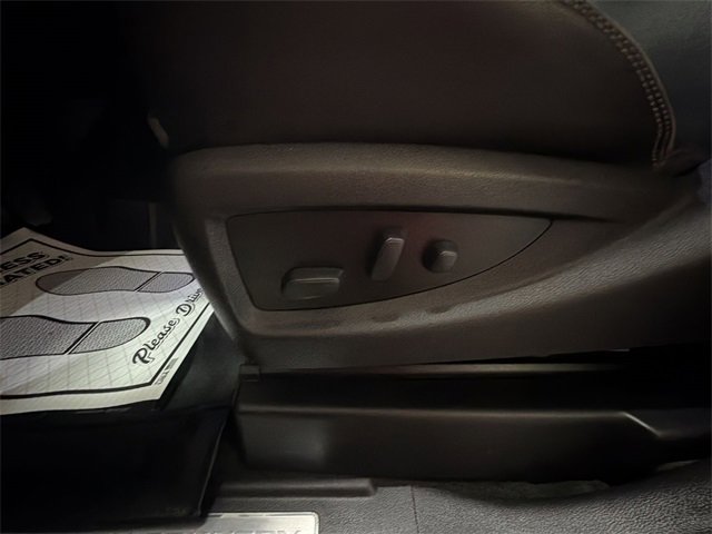 Used 2018 Chevrolet Silverado 2500 High Country w/ Duramax Plus Package image 12