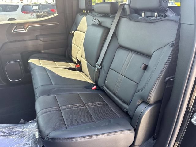 New 2026 Chevrolet Silverado 1500 High Country w/ Technology Package AWD/4WD image 15