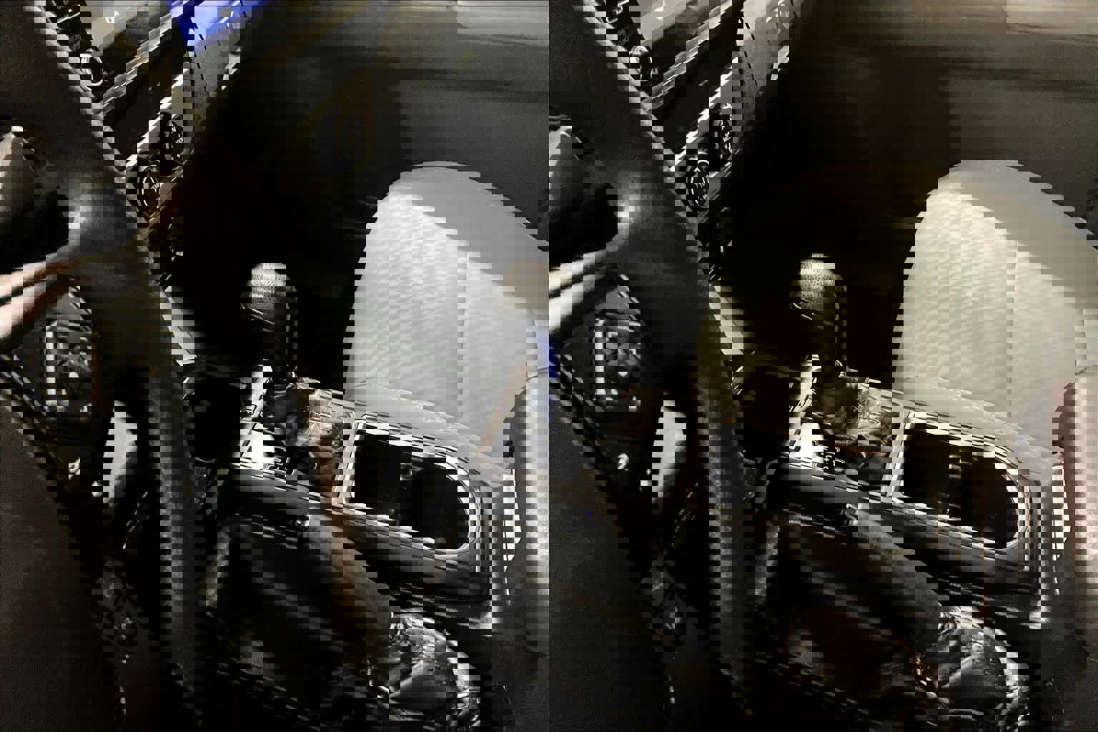 Used 2021 Toyota Tacoma SR image 15