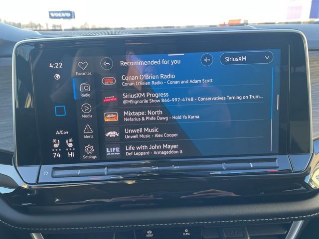 Certified 2025 Volkswagen Atlas SEL image 19