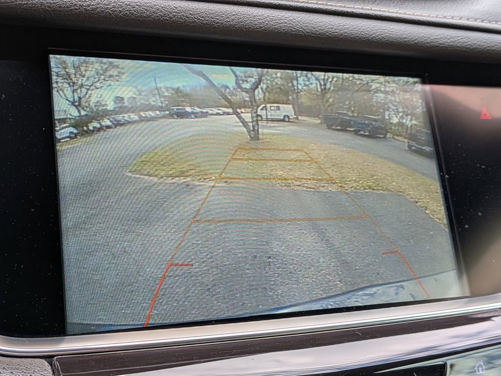 Used 2018 Cadillac XT5 FWD image 25