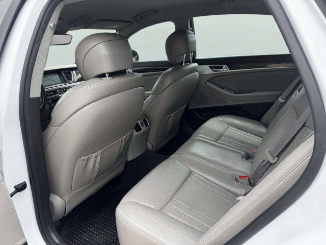 Used 2019 Genesis G80 3.8 image 41