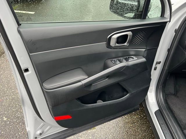 New 2025 Kia Sorento EX w/ Panoramic Sunroof Package image 10