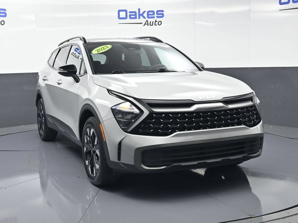 Used 2023 Kia Sportage X-Line w/ X-Line Premium Package AWD/4WD image 3