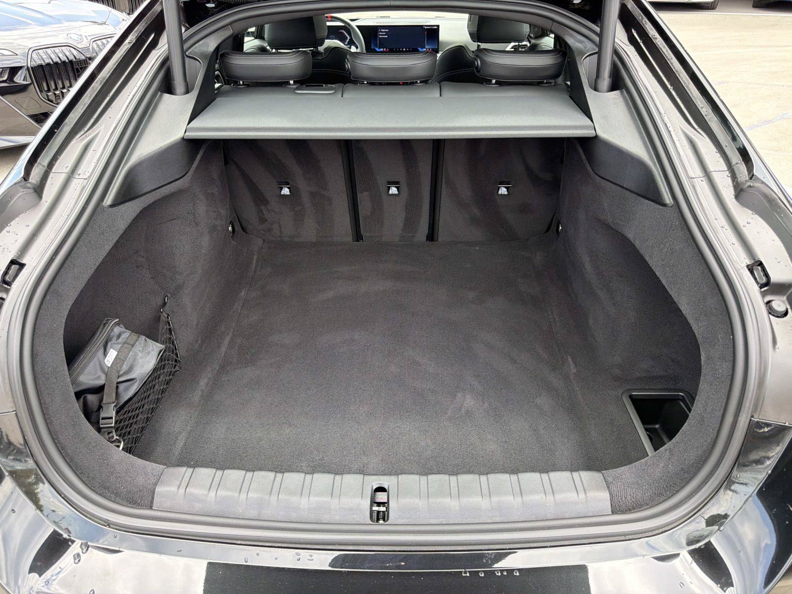 Used 2026 BMW M440i w/ Premium Package RWD image 5