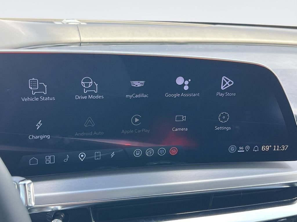 New 2026 Cadillac Lyriq V AWD/4WD image 17