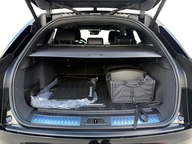 New 2026 Land Rover Range Rover Velar S AWD/4WD image 21