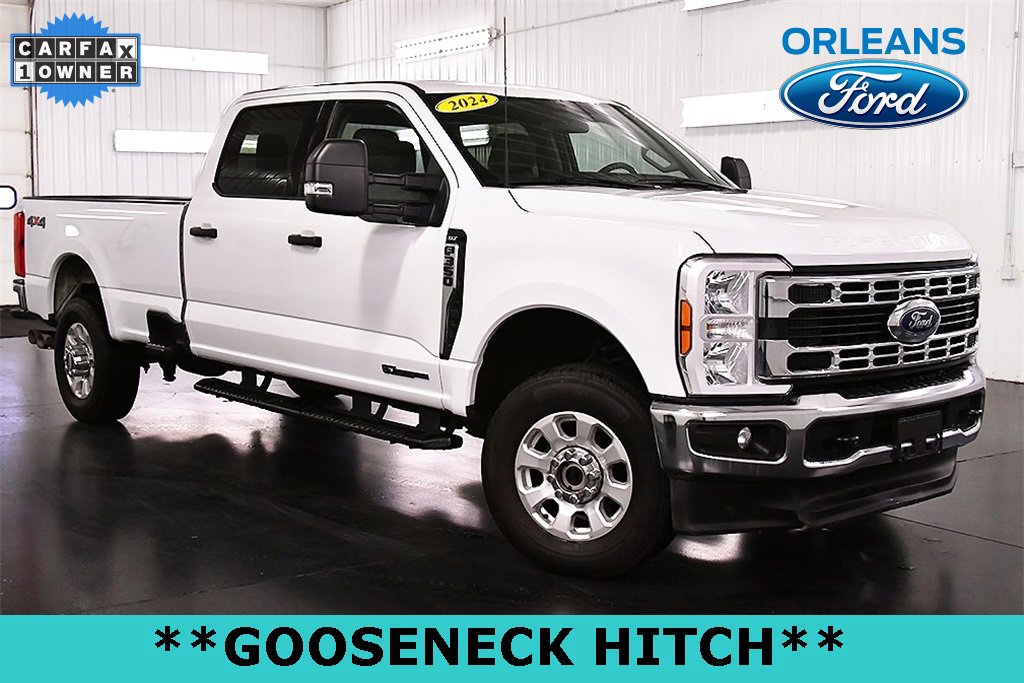 Used 2024 Ford F350 XLT image 1