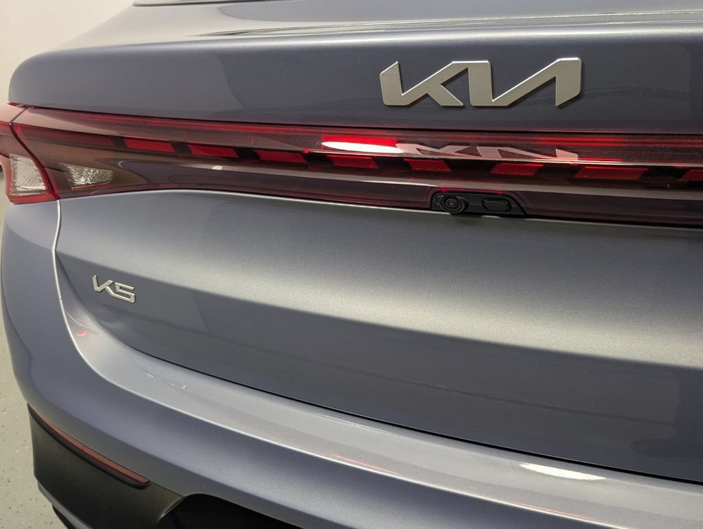 Used 2024 Kia K5 LXS FWD image 8