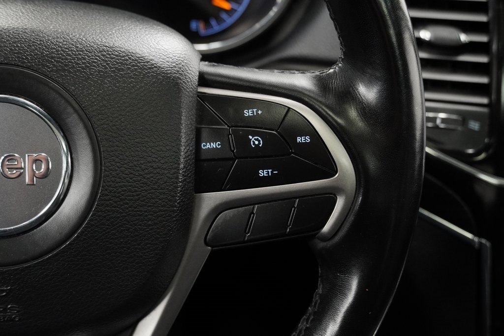 Certified 2022 Jeep Grand Cherokee Limited w/ Tech Group image 39