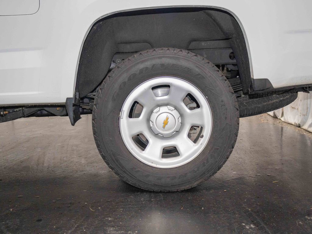 Used 2022 Chevrolet Colorado W/T w/ WT Convenience Package image 9