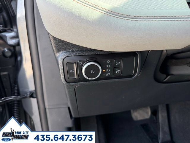 Used 2026 Ford Explorer Active w/ Active Comfort Package AWD/4WD image 16